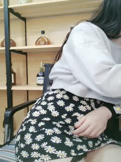 小乔都张腿了大乔你还等什么上海白领90后黑丝美臀